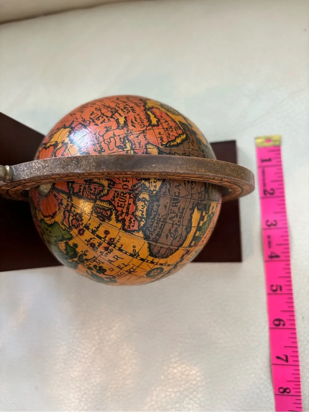 Vintage Brass and Brown Globe Bookends - Decorative Home Wall Decor